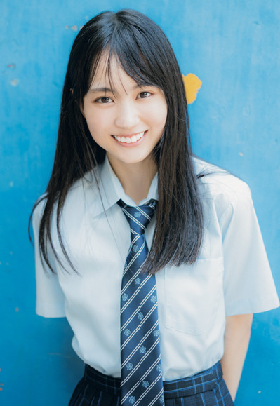 賀喜遥香さんは2018年で高校2年生の時に乃木坂46に加入。